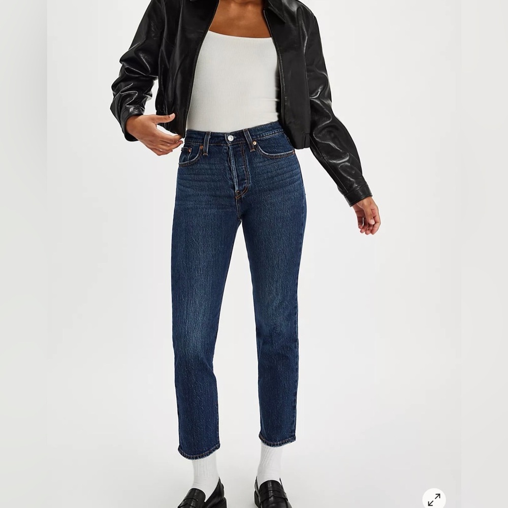 Levi's Wedgie Straight Jeans